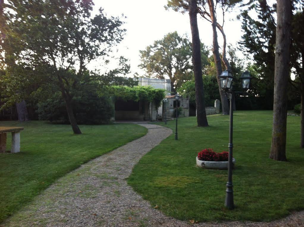 Casa Isabella Exclusive Hotel Mottola Exterior photo